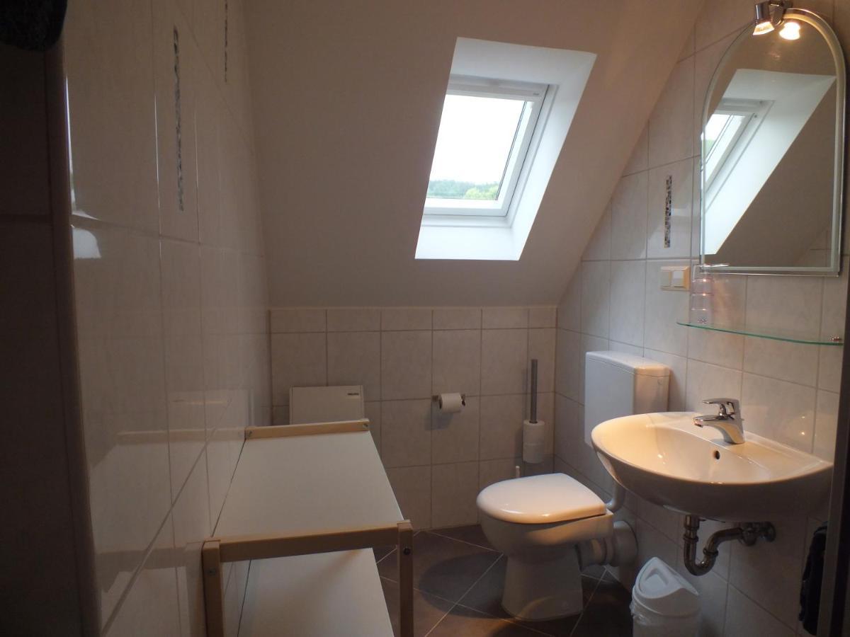 Ferienhaus Moni Mit 2 Separaten Wohnungen Am Silbersee Frielendorf Dış mekan fotoğraf